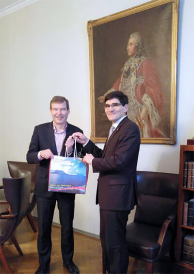 embajador-nicaragua-finlandia-encuentros-educacion